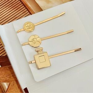 Authentic Chanel Hair Pin‎ Set Limited Edition